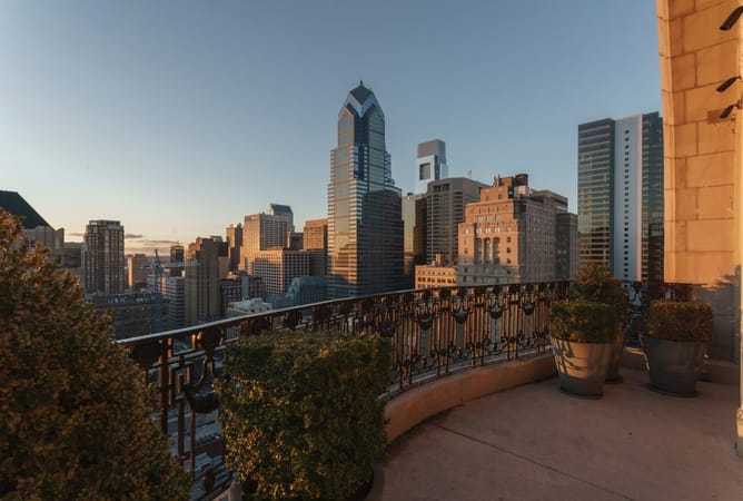 Explore Philadelphia