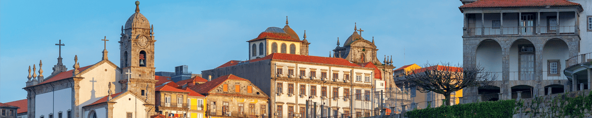 Lennot kohteeseen Porto lentoyhtiöllä airBaltic