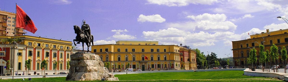 "Перелеты Turkish Airlines из Банжула в Тирану",