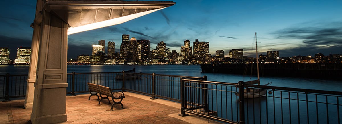 Fly fra København til Boston