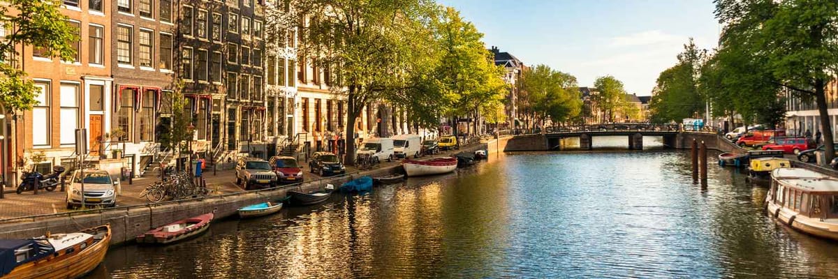 Hue to Amsterdam Flights on Vietnam Airlines