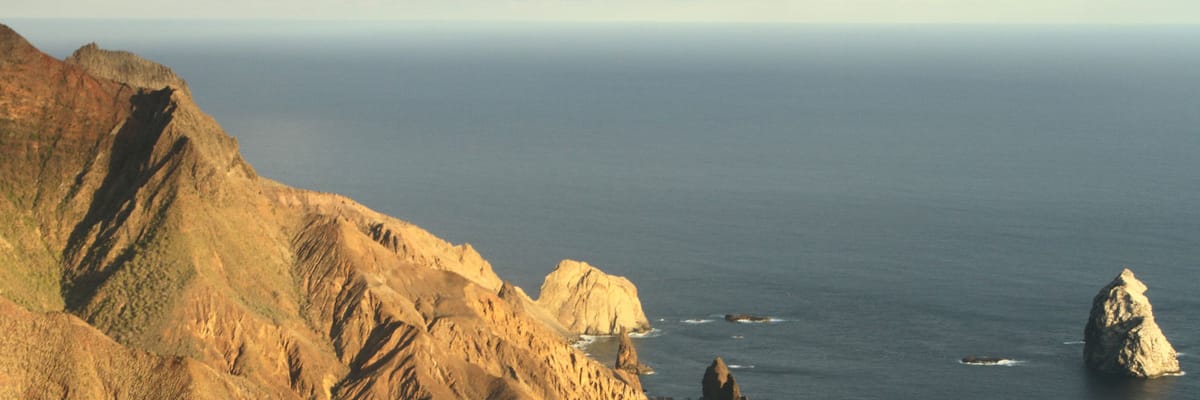 Flights from Jamestown (HLE)