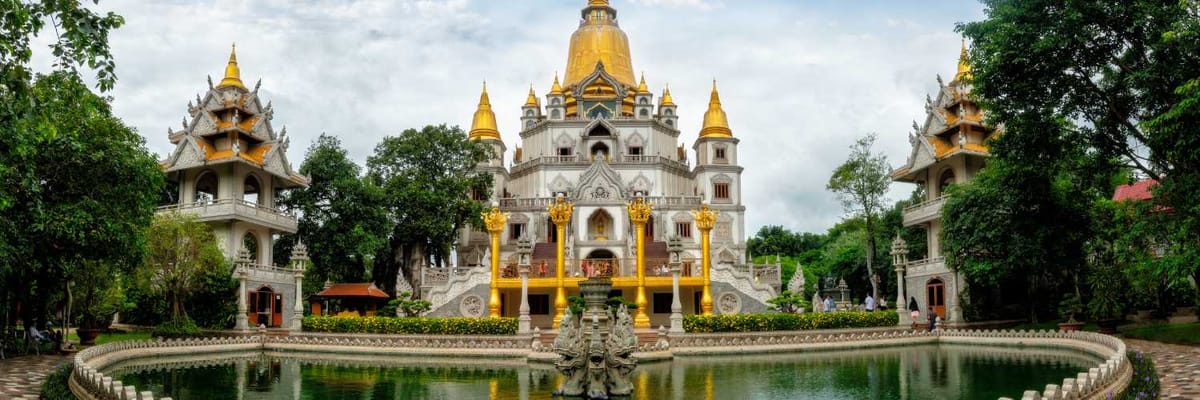 Flights to Vietnam with American Airlines