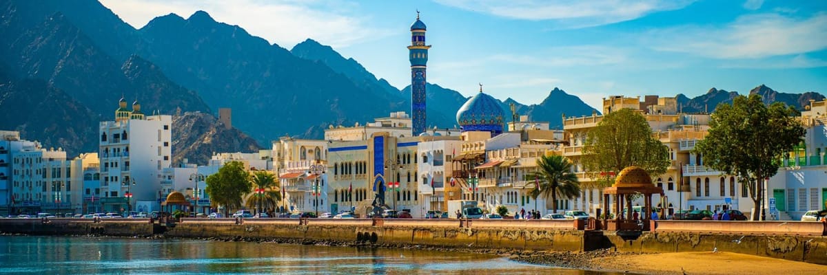 Flights to Oman with American Airlines