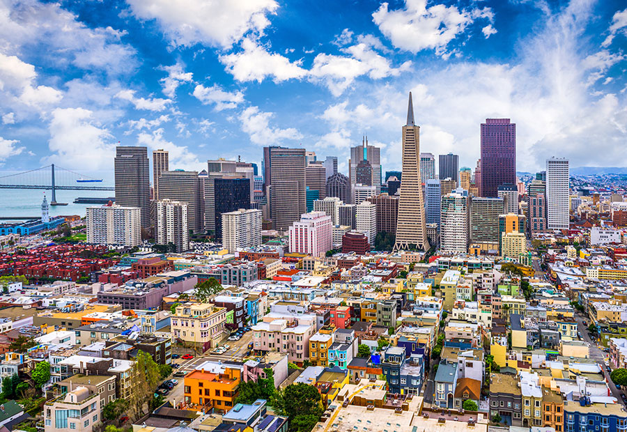 San Francisco skyline with the Transamerica Pyramid.