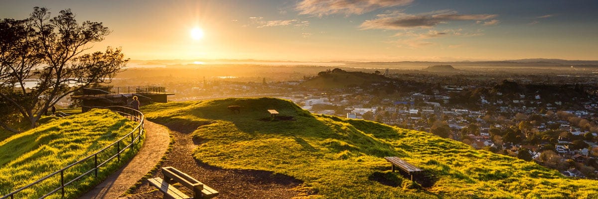 Flights to New Zealand with American Airlines