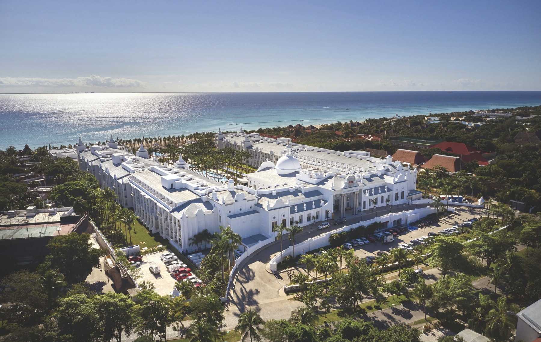 RIU Hotels & Resorts
