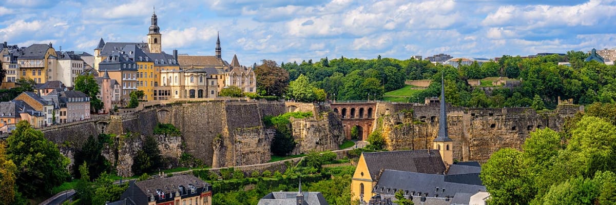 Flights from Delhi to Luxembourg City with Air India