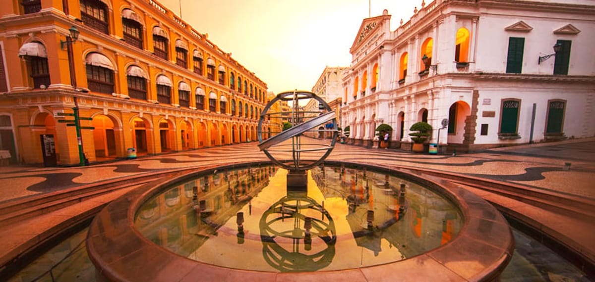 Find Flights to Macau (MFM) with EVA Air