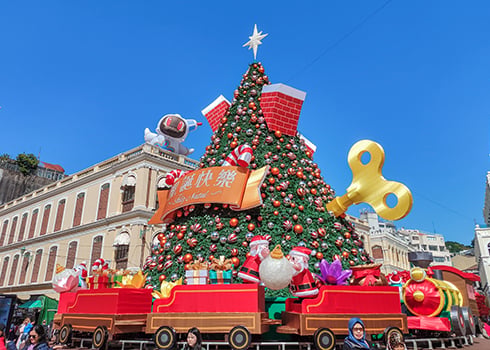 Christmas Market & Festive Activities