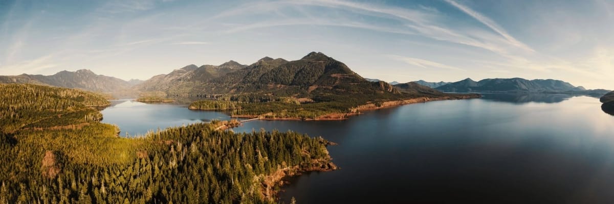 Flights to Victoria, Vancouver Island {price_modifier}starting at **Flights.FromLowestPrice**