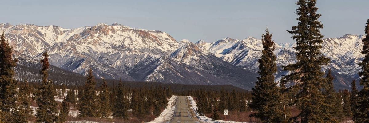 Vuelos de Kalamata - Fairbanks