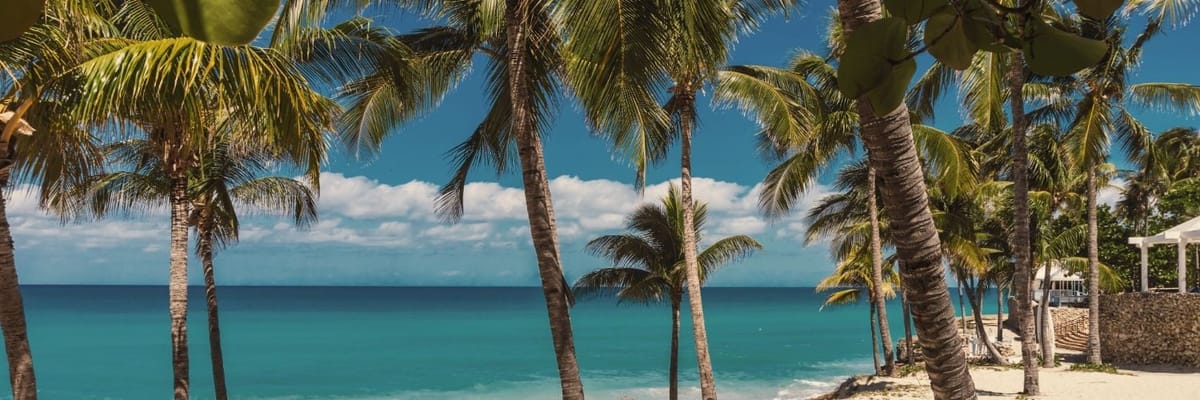 Flights to Varadero {price_modifier}starting at **Flights.FromLowestPrice**