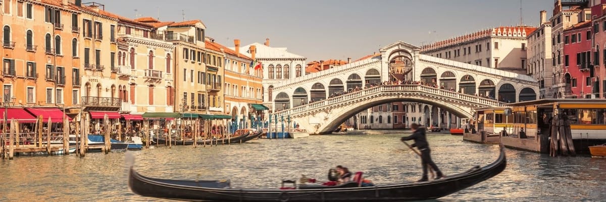 Flights from Barcelona to Venice