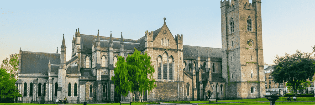 Zboruri ieftine Irlanda | DAN AIR