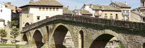 Puente Románico de Puente la Reina (Romanesque Bridge of Puente la Reina) in Navarre, Spain