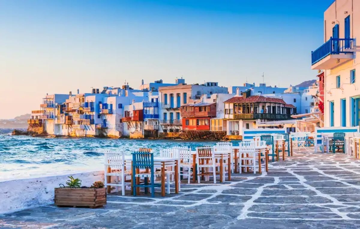 Recherchez de bonnes affaires sur les vols entre Arabie Saoudite et Mykonos (JMK)