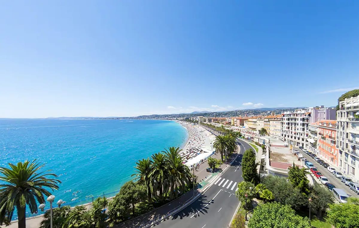 Recherchez de bonnes affaires sur les vols entre Arabie Saoudite et Nice (NCE)