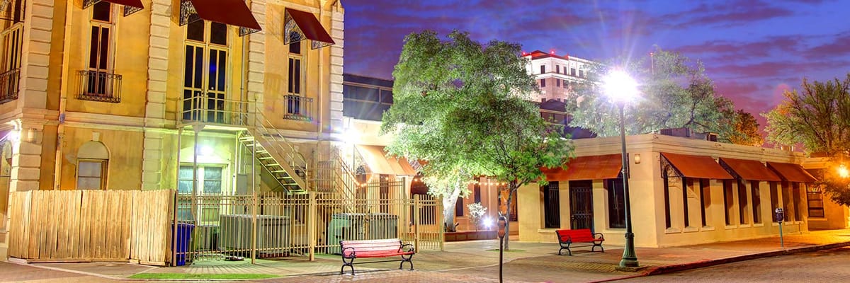 Cheap flights to Laredo, TX (LRD) with Allegiant Airlines