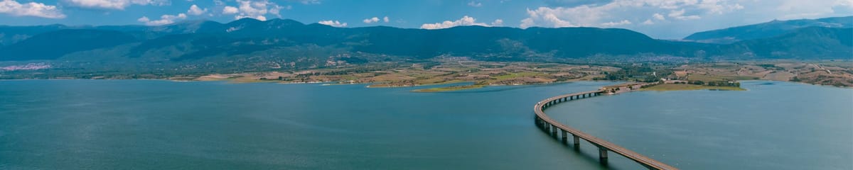 Réservez les meilleures offres de vols vers Kozani avec SKY express