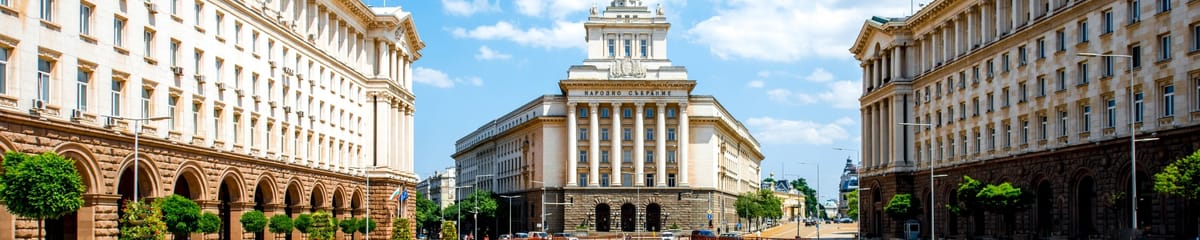 Flüge von Brüssel nach Bulgarien mit SKY Express