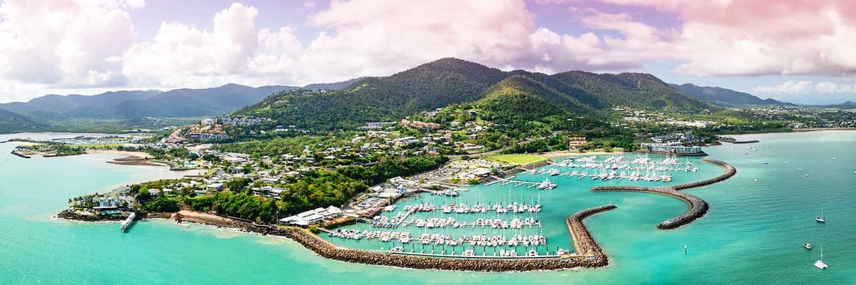 Discover Hotels in Airlie Beach