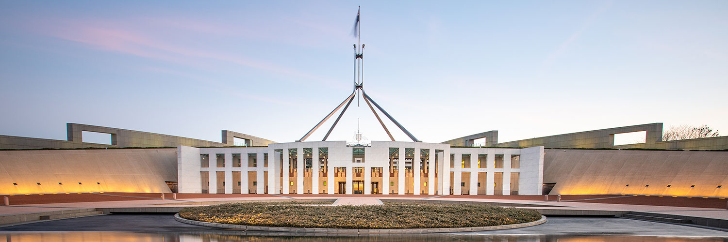 Discover Hotels in Canberra 