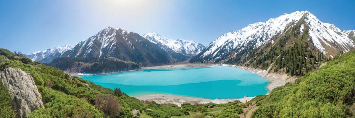رحلات مخفضة إلى ألماتي مع طيران الجزيرة