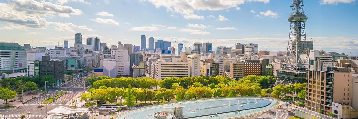 札幌(新千歳)発名古屋(中部)行き。Japan Airlinesの航空券は{price_modifier} **Flights.FromLowestPrice**〜