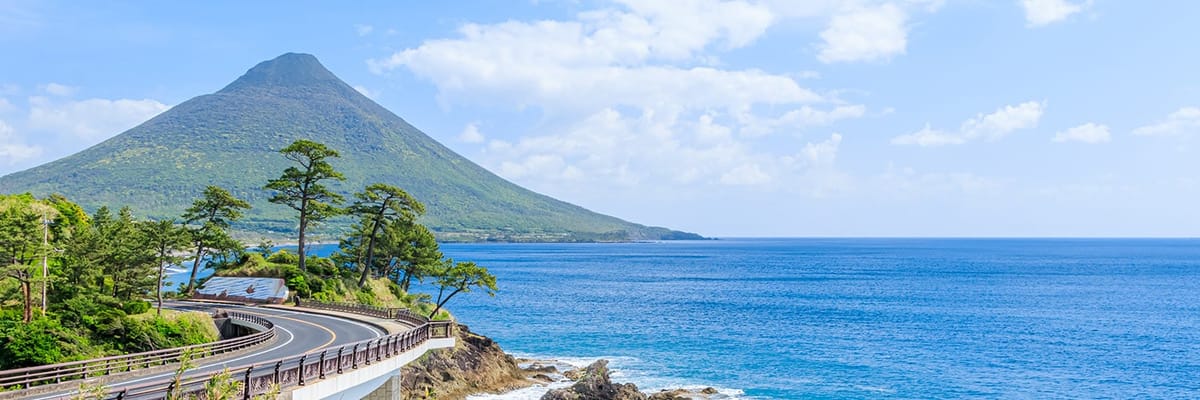 喜界島発鹿児島行き。Japan Airlinesの航空券は{price_modifier} **Flights.FromLowestPrice**〜