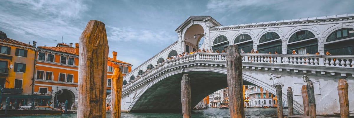 Find Best Deals on Flight Tickets to Venice with Air SERBIA