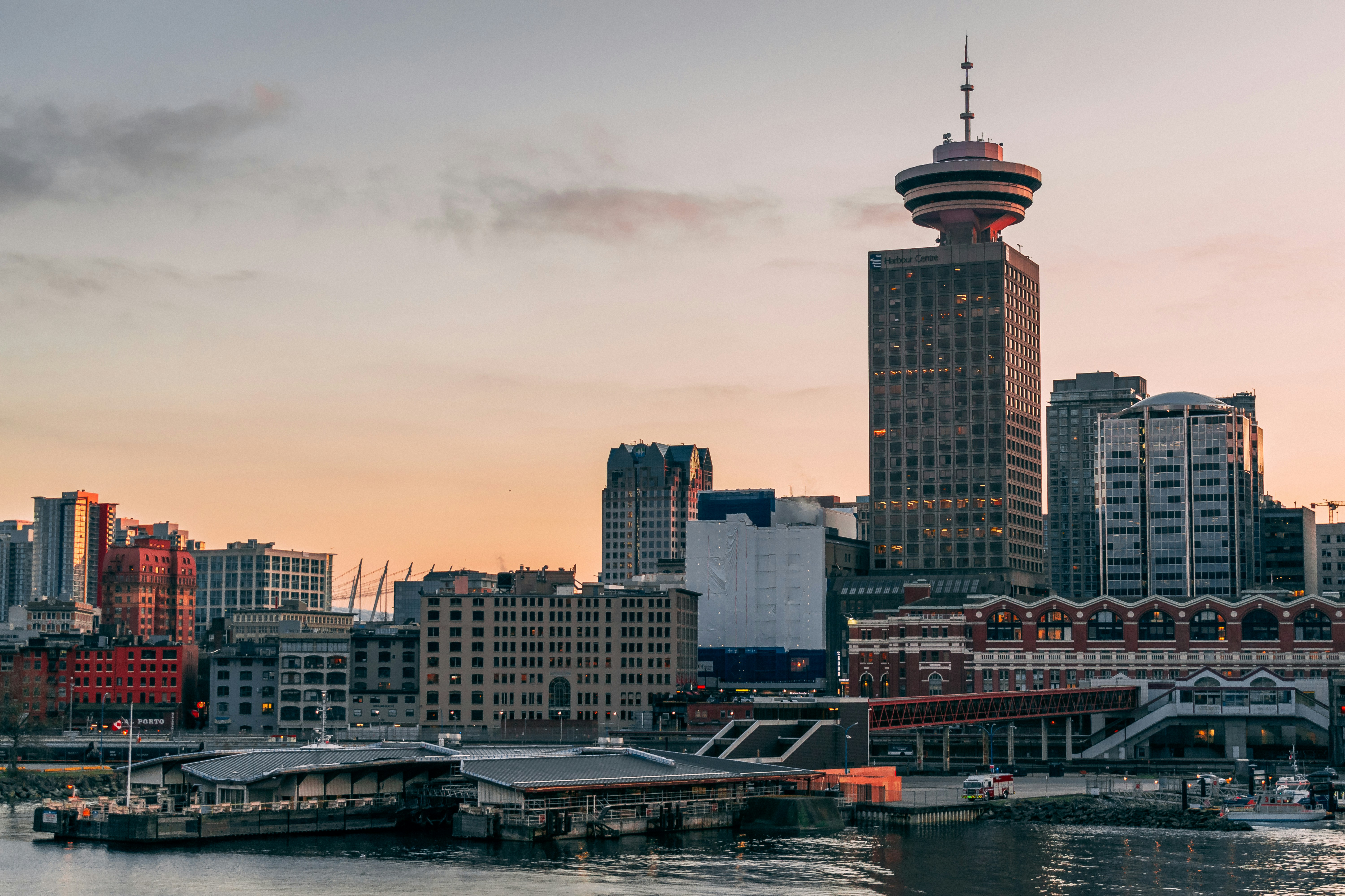 Vancouver Lookout - Amsterdam naar Vancouver