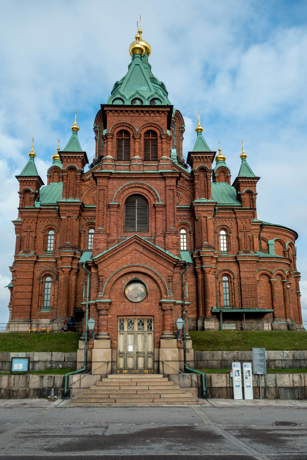 De Russisch-orthodoxe kathedraal Uspenski - Amsterdam naar Helsinki