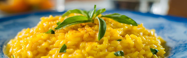 Risotto alla Milanese and aperitivo in Milan
