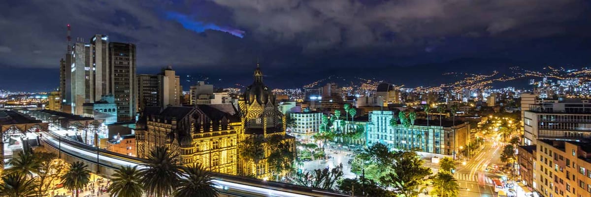 United Airlines New Dreamliner Livery