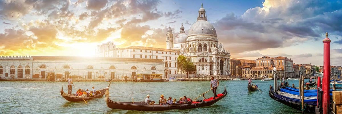 Find Flights to Venice (VCE) with EVA Air