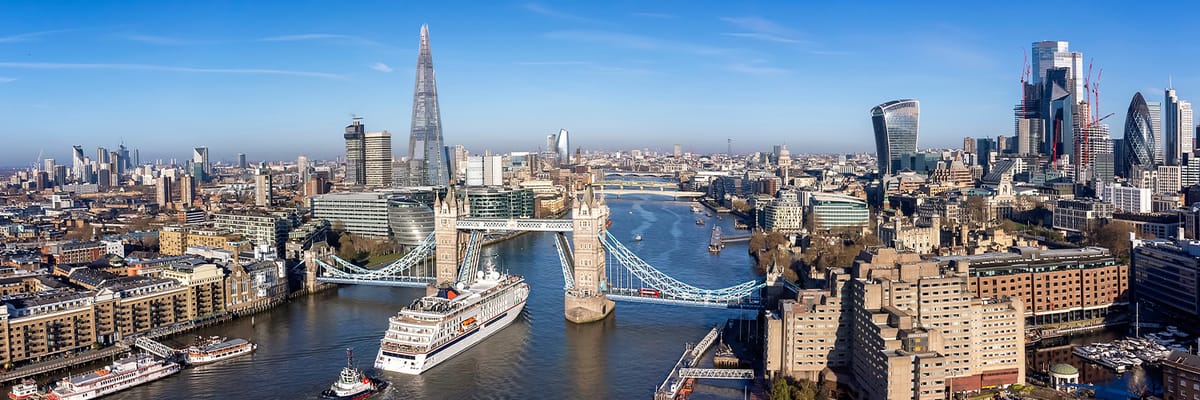 Ódýrt flug til Bretlands