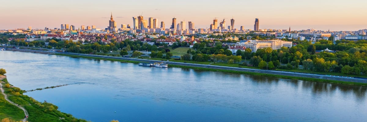 Cheap flights to Warsaw