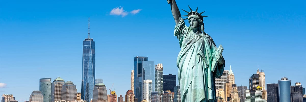 Ódýrt flug til New York