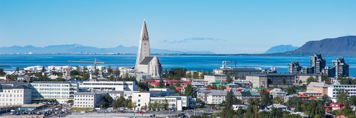 Ódýrt flug til Reykjavíkur