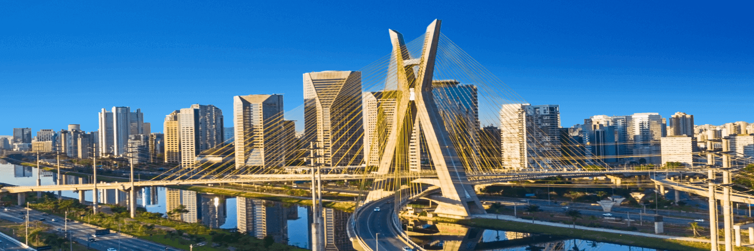 Encontre pacotes de São Paulo com Azul Viagens