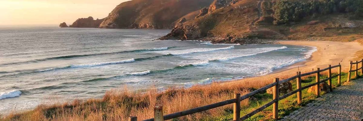 Zboruri TAROM din București spre A Coruña {price_modifier}- **Flights.FromLowestPrice**