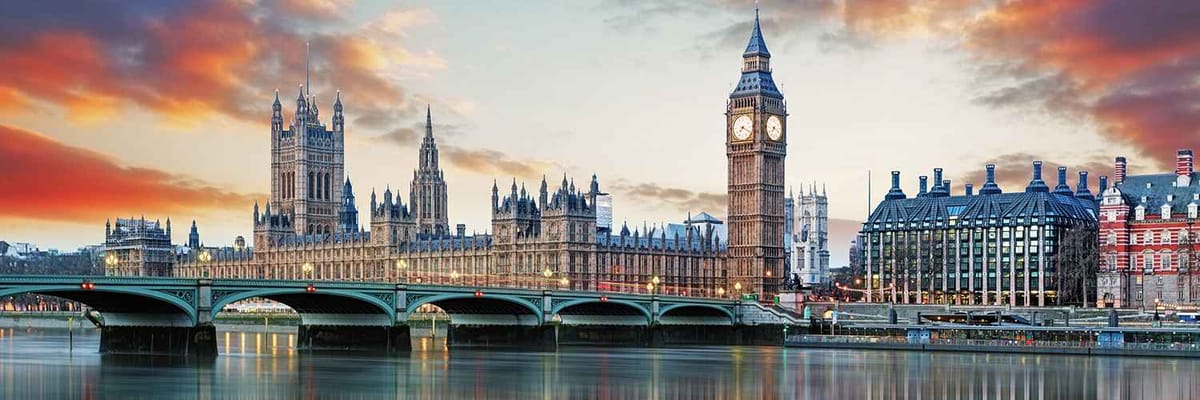 Zboruri ieftine spre Londra cu TAROM {price_modifier}de la **Flights.FromLowestPrice**