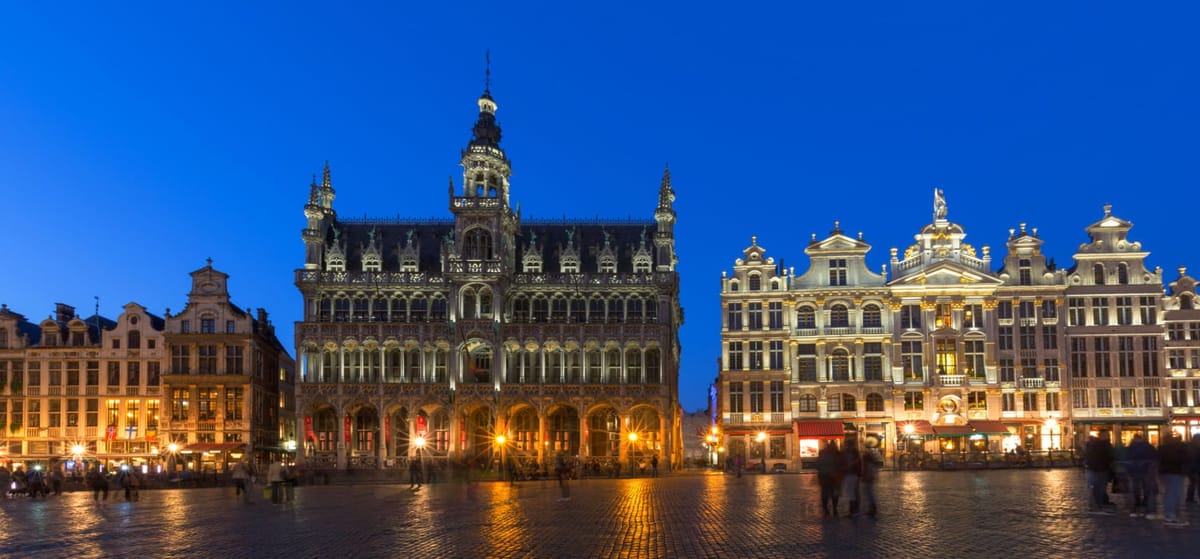 Finden Sie Flüge ab Klagenfurt am Wörthersee nach Brüssel