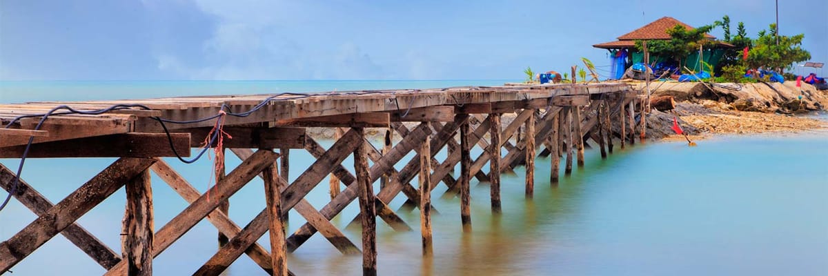 サムイ島 (USM)行きのフライトを予約