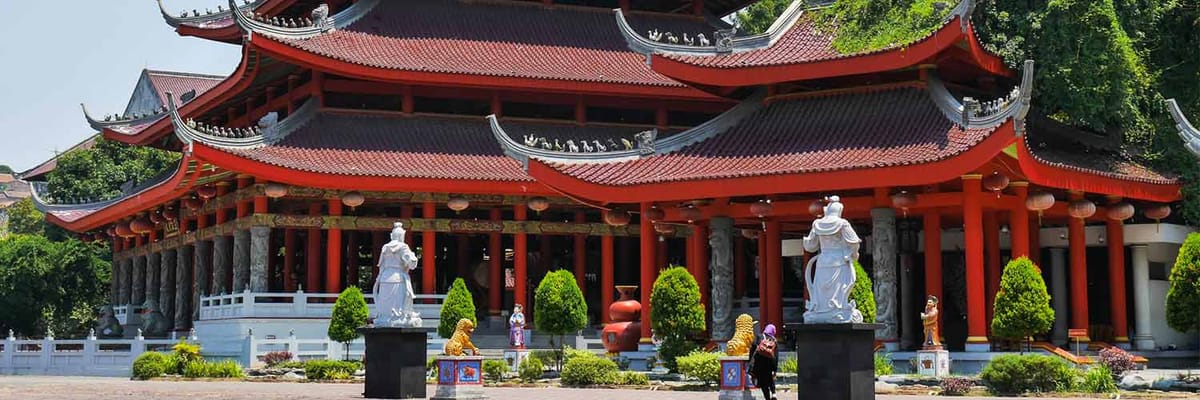 搜尋從香港前往三寶瓏的航班