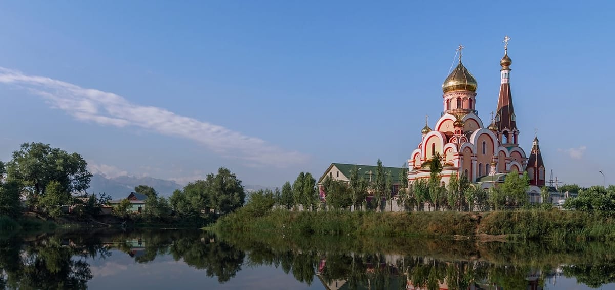 "Перелеты Turkish Airlines из Аланьи в Алматы",