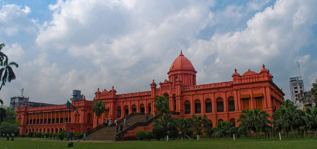 "Перелеты Turkish Airlines из Хельсинки в Дакку",