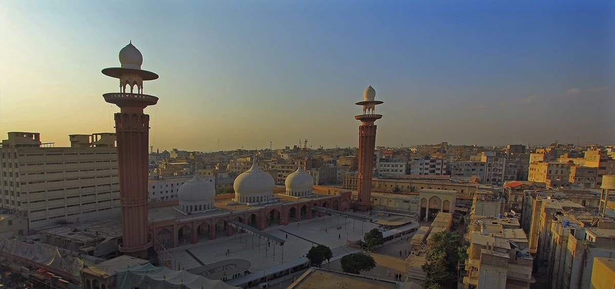 "Перелеты Turkish Airlines из Лос-Анджелеса в Карачи",