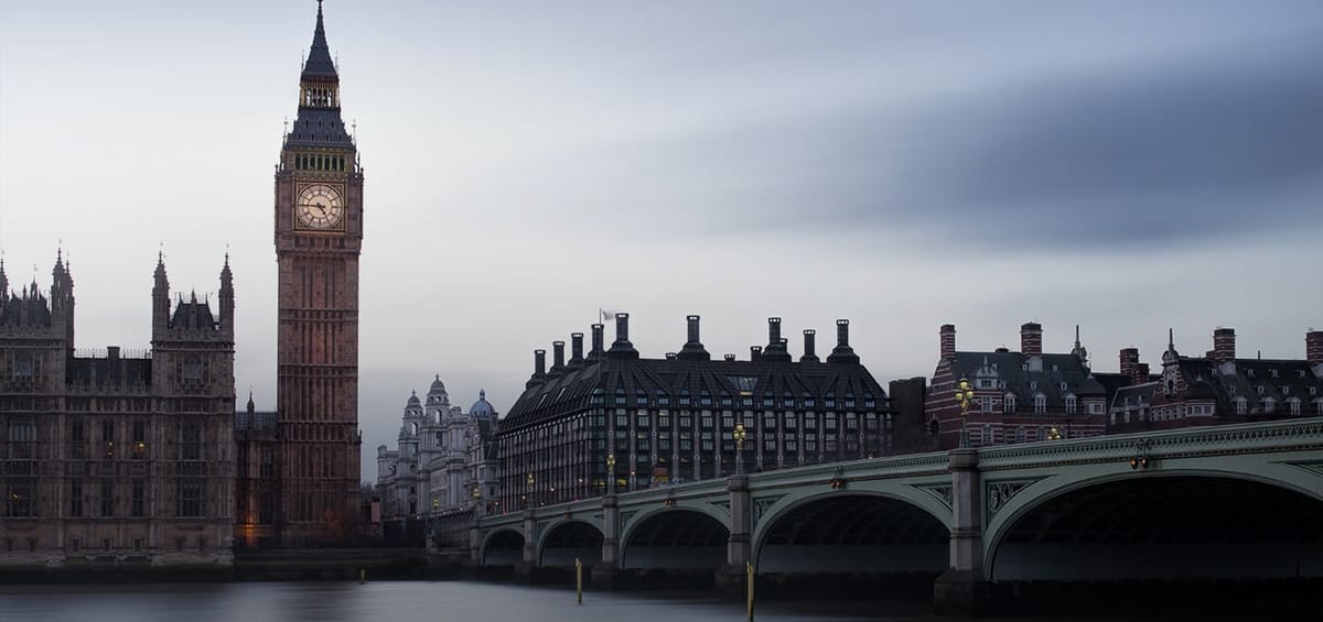 "Перелеты Turkish Airlines из Либревиля в Лондон",